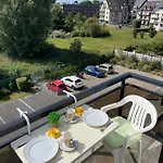 White Chateau Met Parking En Zonnig Balkon * 코크시데