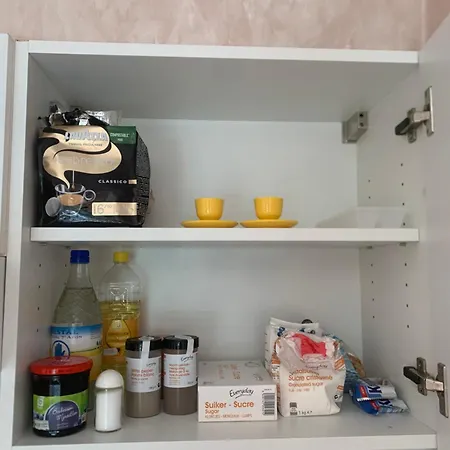 White Chateau Met Parking En Zonnig Balkon Appartement *